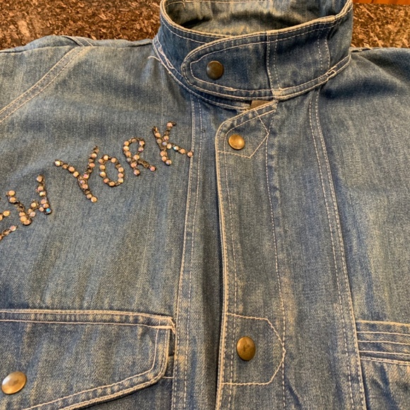 Vintage Embellished Jean Jacket with World Trade Center - Picture 7 of 10